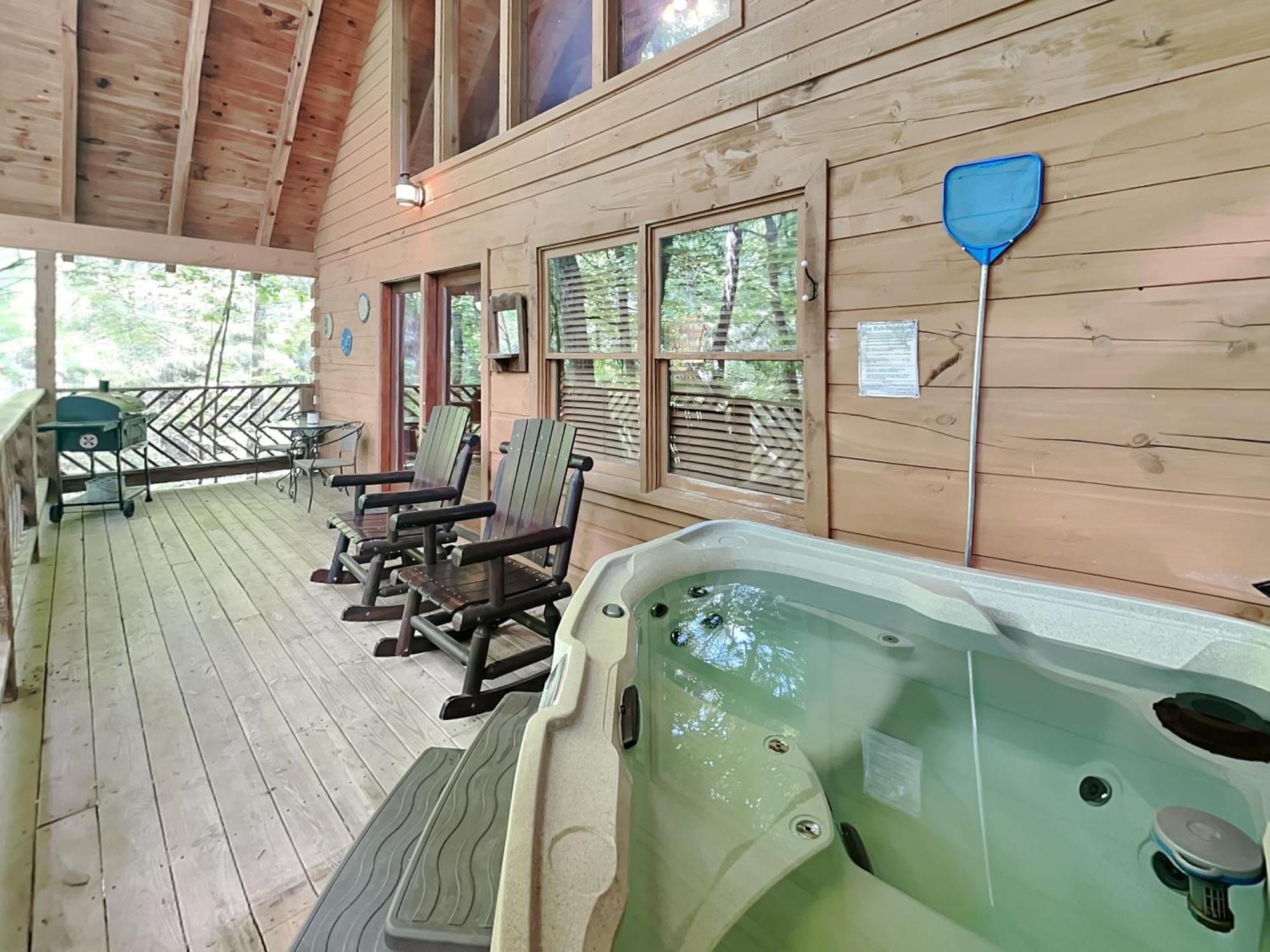 Above Ole Smokys Clouds Villa Gatlinburg Bagian luar foto
